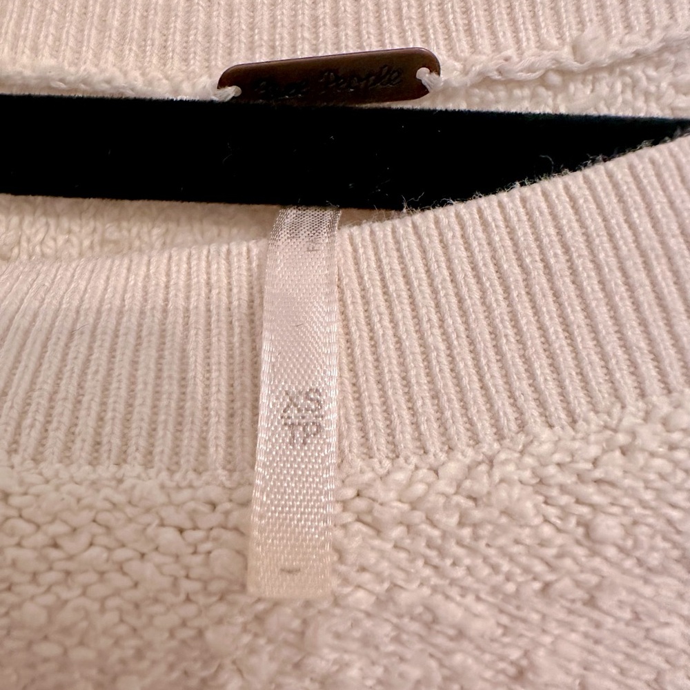 Free People Found My Friend Pullover Sweater XS - Picture 8 of 8